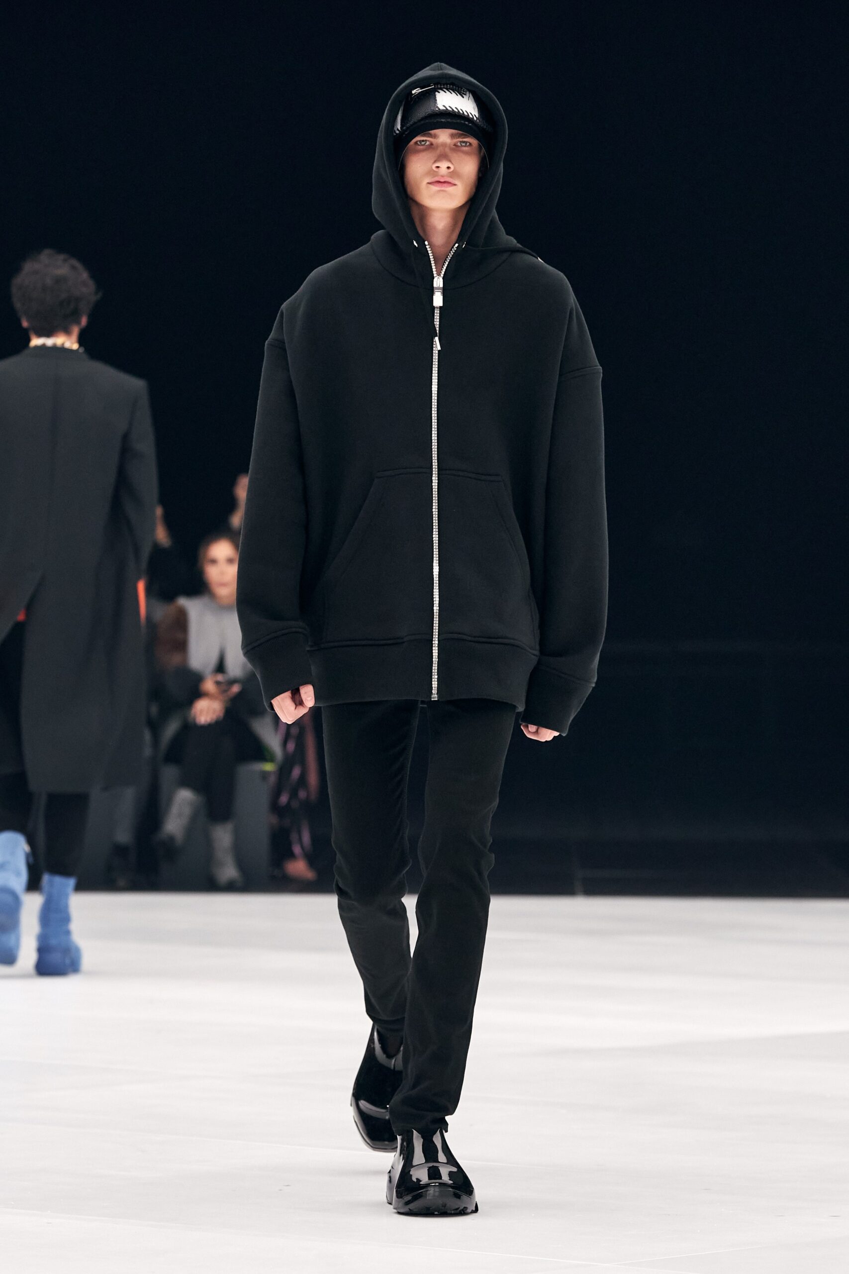 Givenchy S/S 22 Look 62