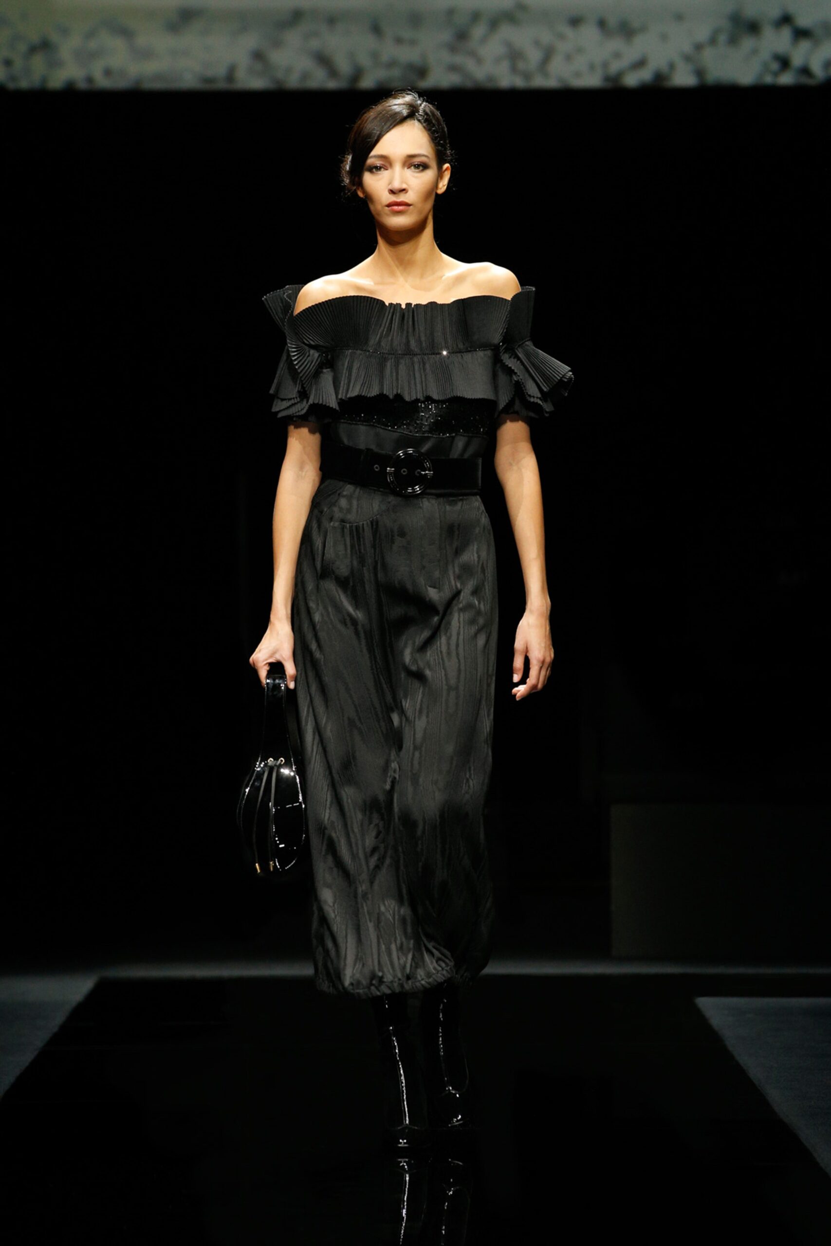Giorgio Armani F/W 20 Look 63