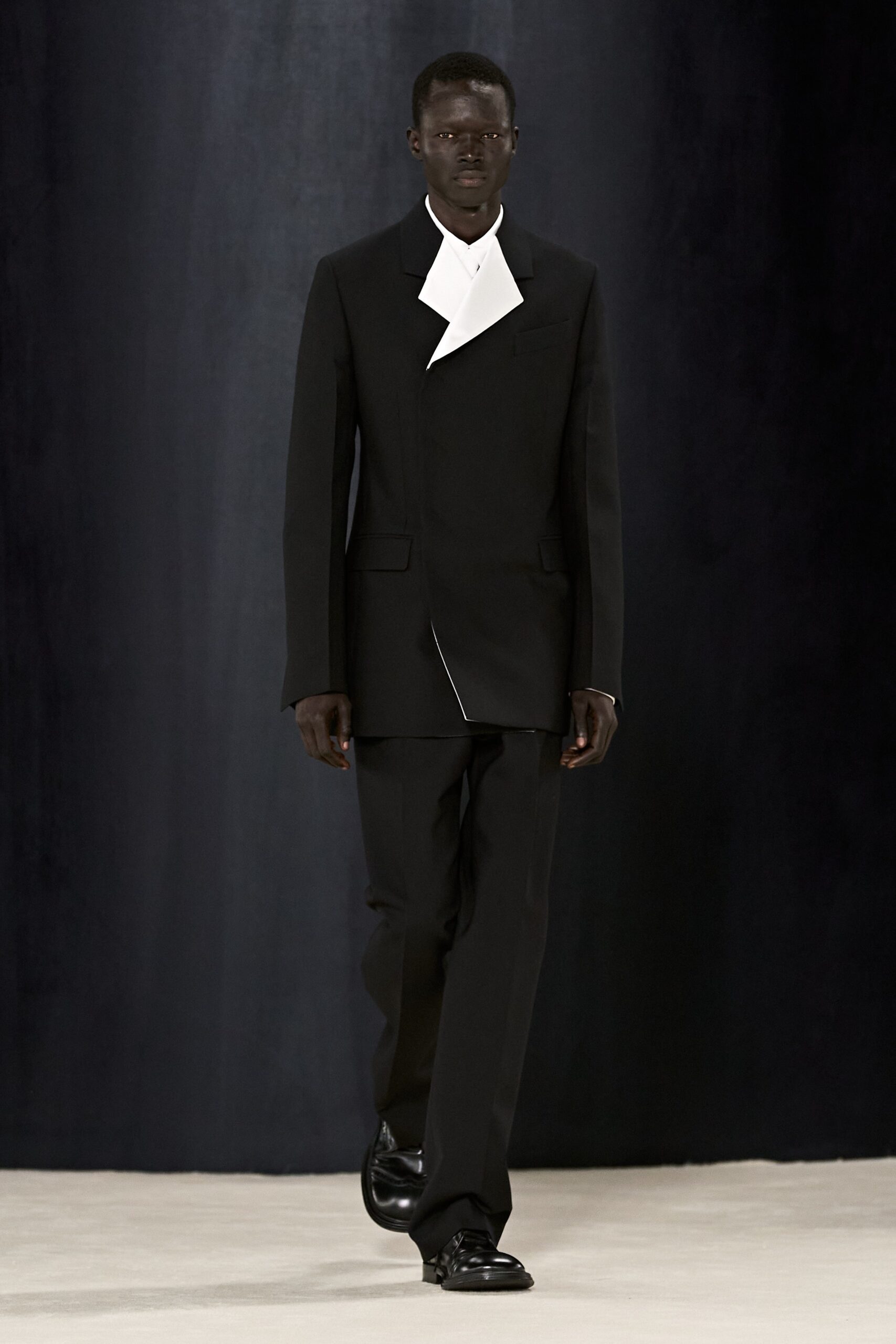Ferragamo F/W 23 Look 66