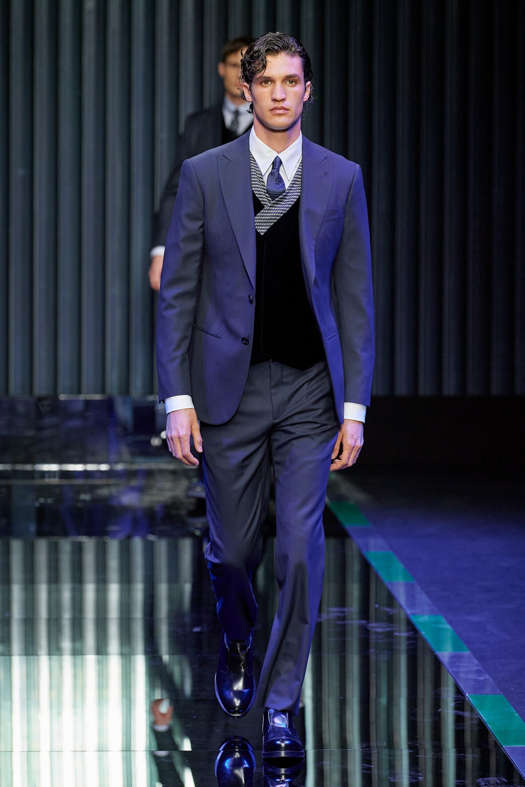 Giorgio Armani F/W 22 Look 68