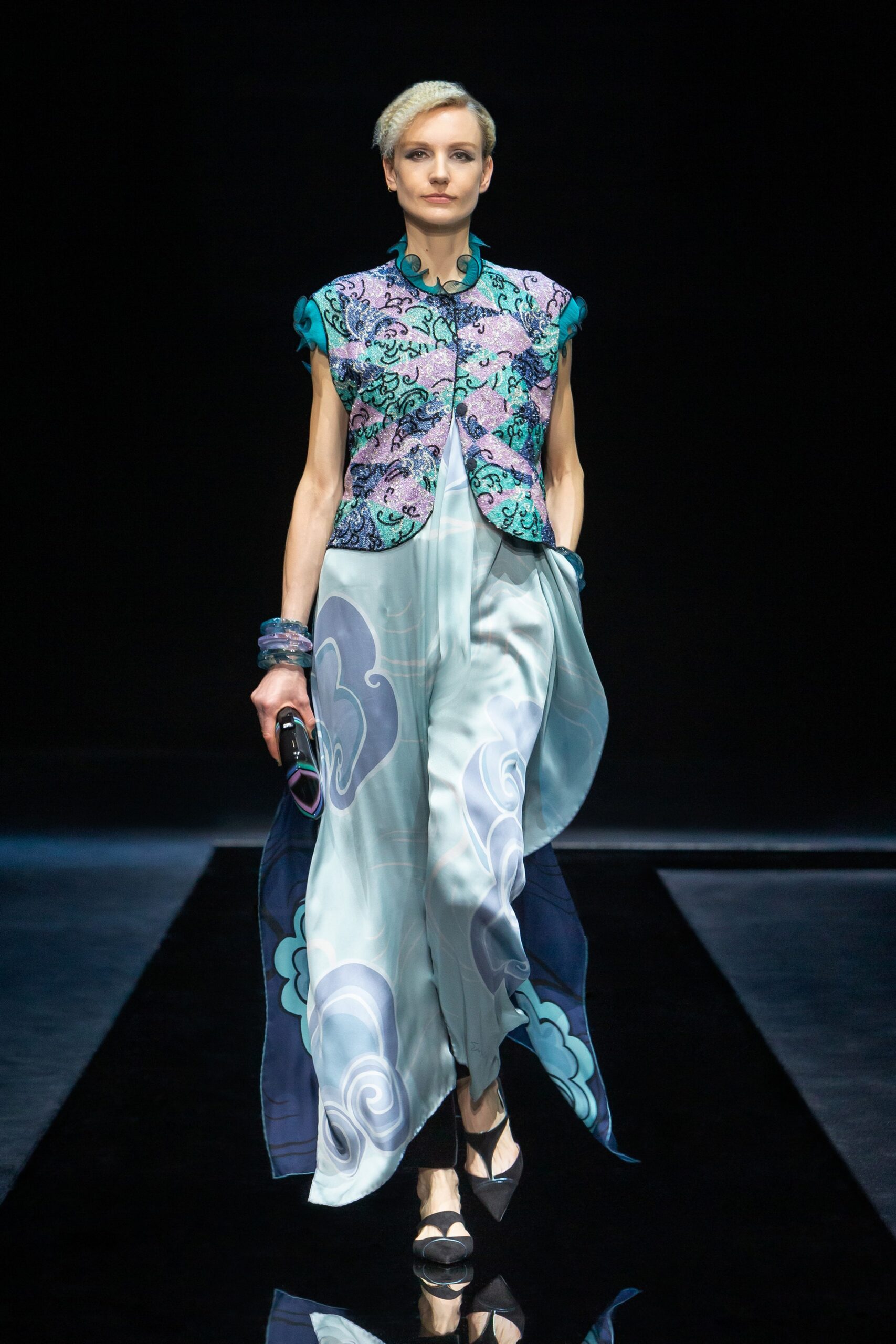 Giorgio Armani F/W 21 Look 69