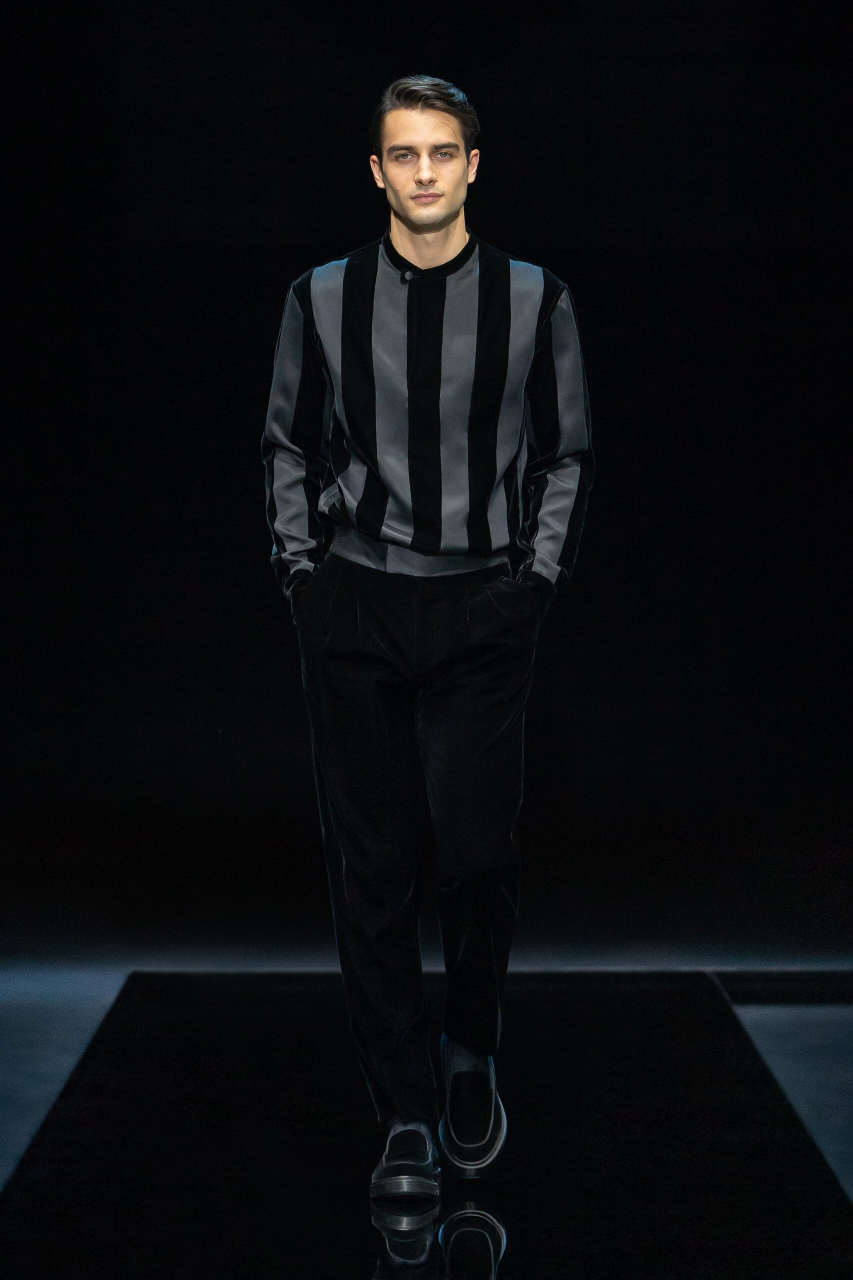 Giorgio Armani F/W 21 Look 70