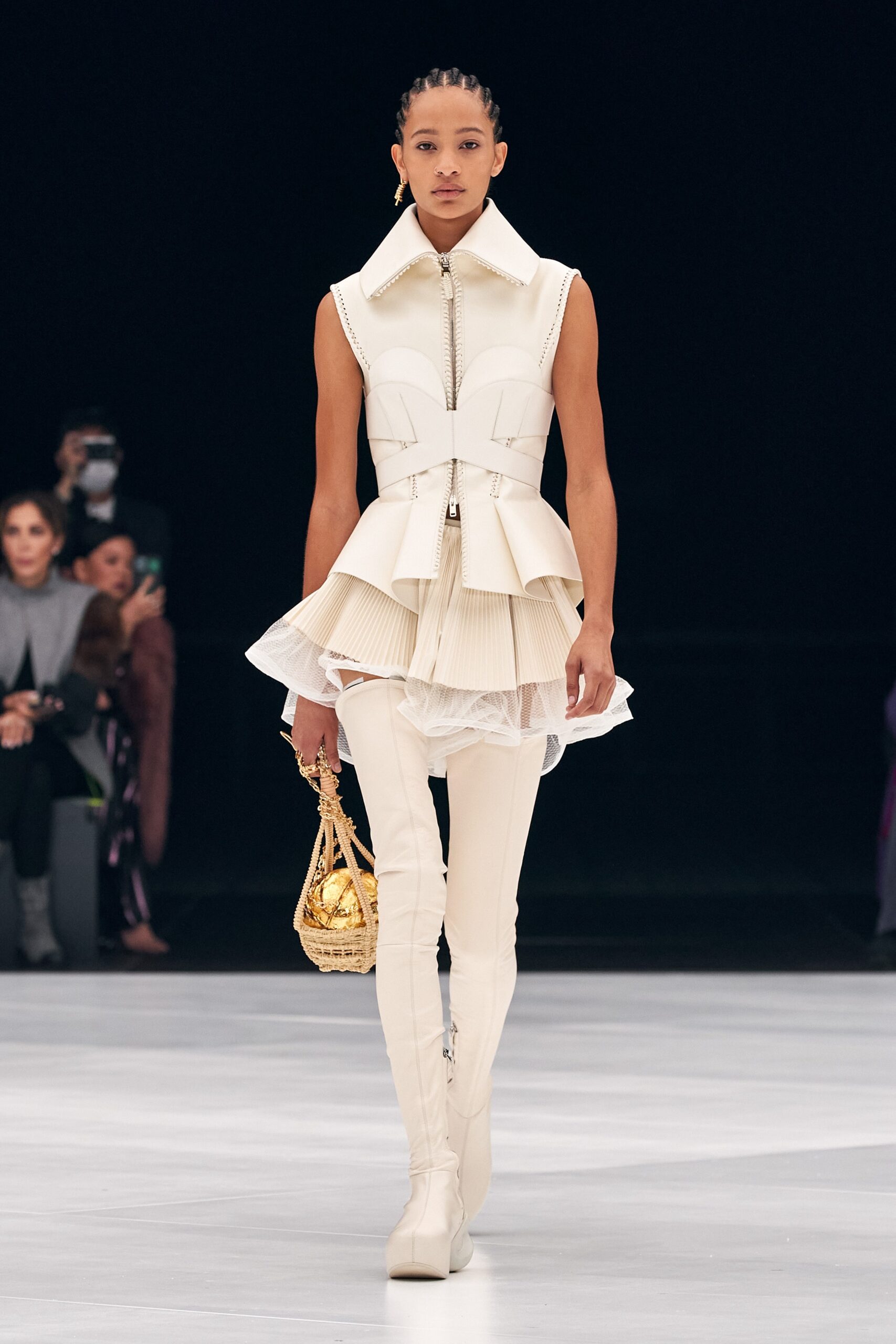 Givenchy S/S 22 Look 72