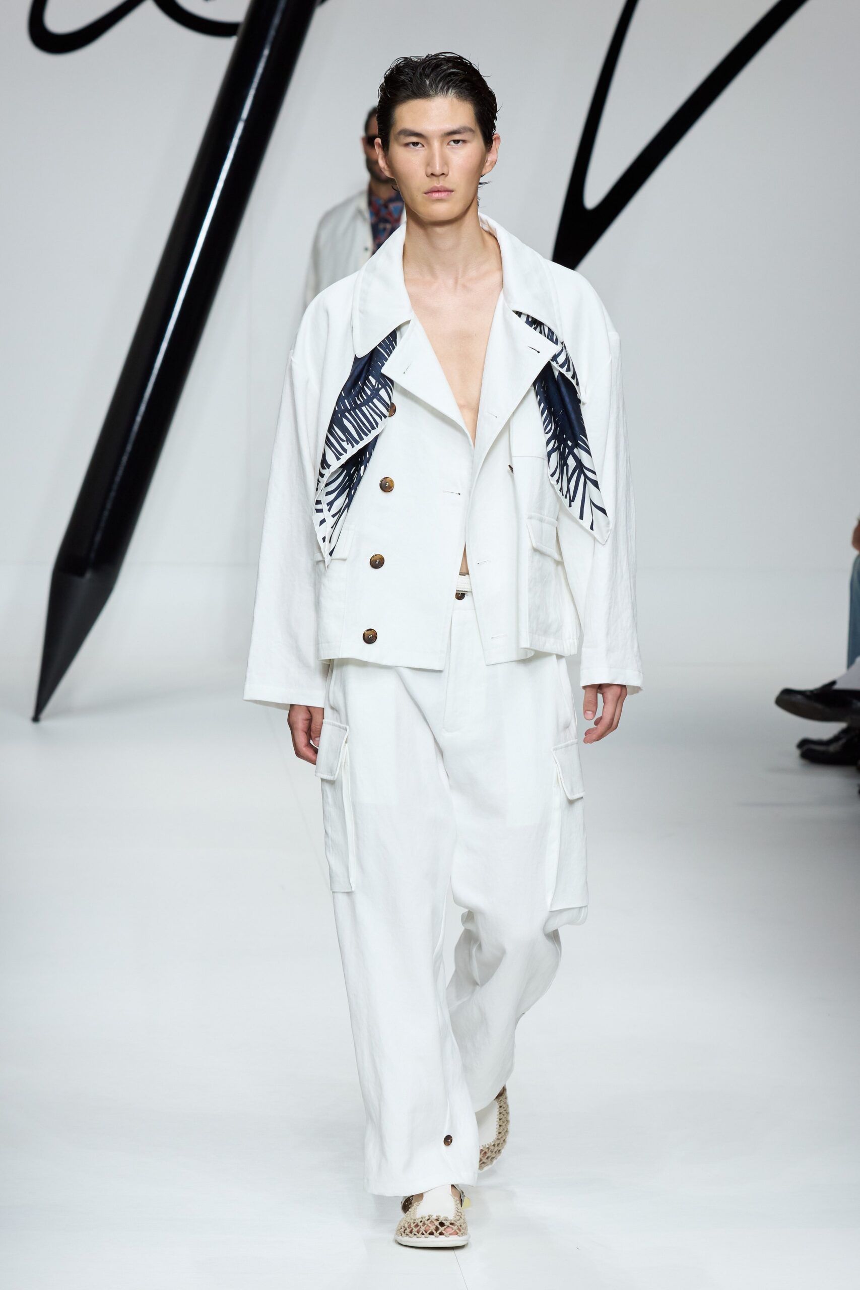 Giorgio Armani S/S 24 Menswear Look 75