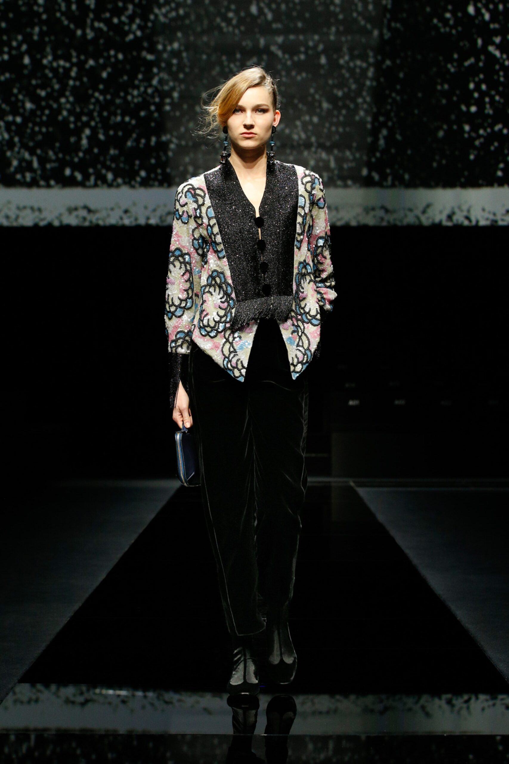 Giorgio Armani F/W 20 Look 77