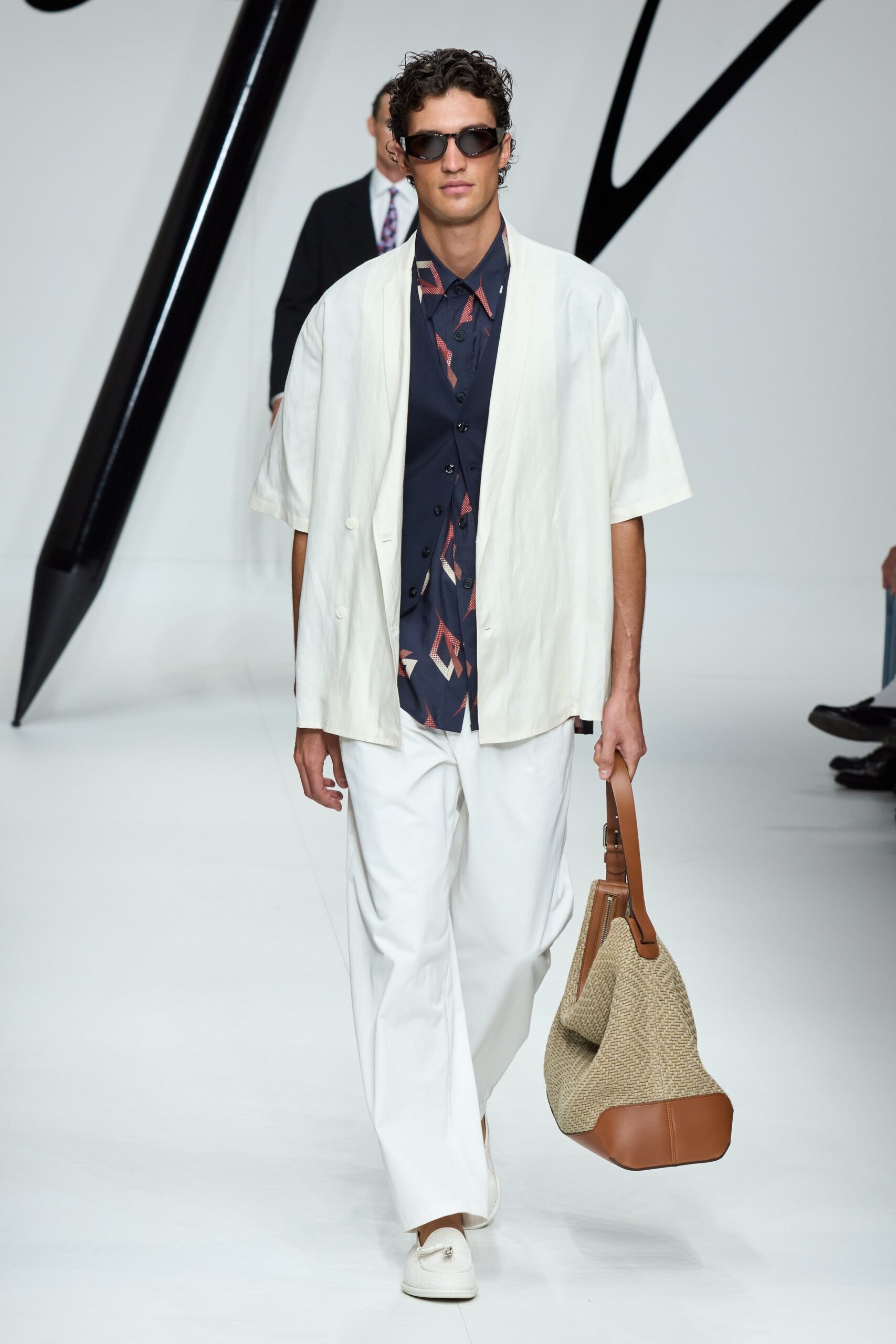 Giorgio Armani S/S 24 Menswear Look 77