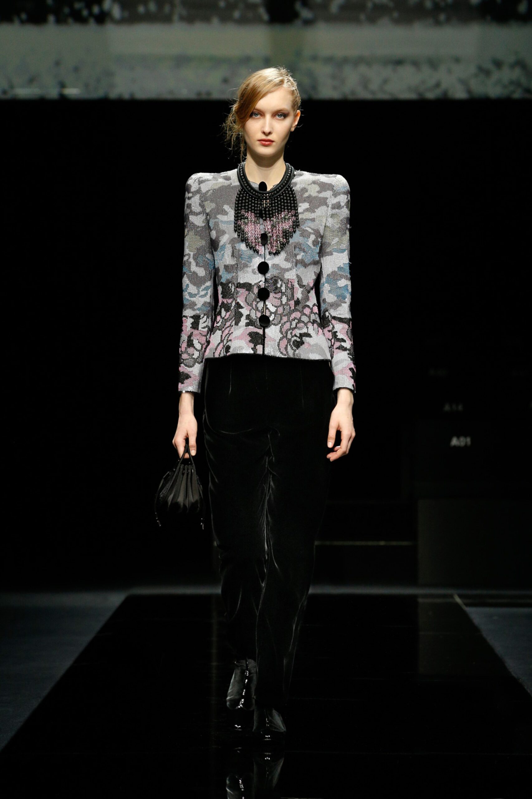 Giorgio Armani F/W 20 Look 78