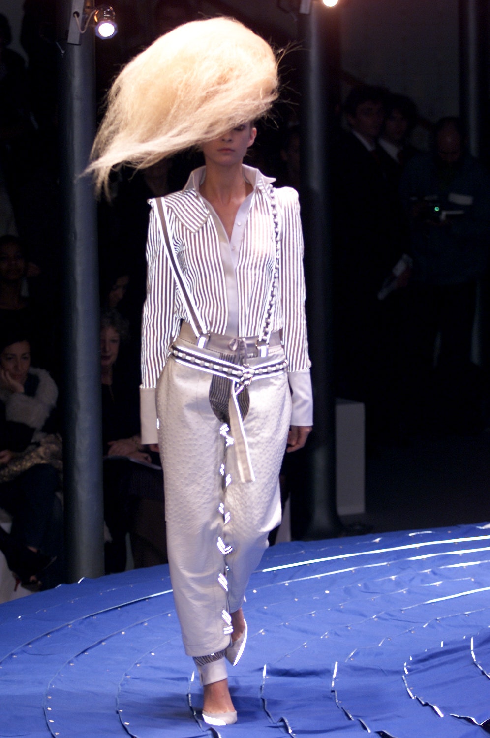 Féraud S/S 02 Couture Look 5