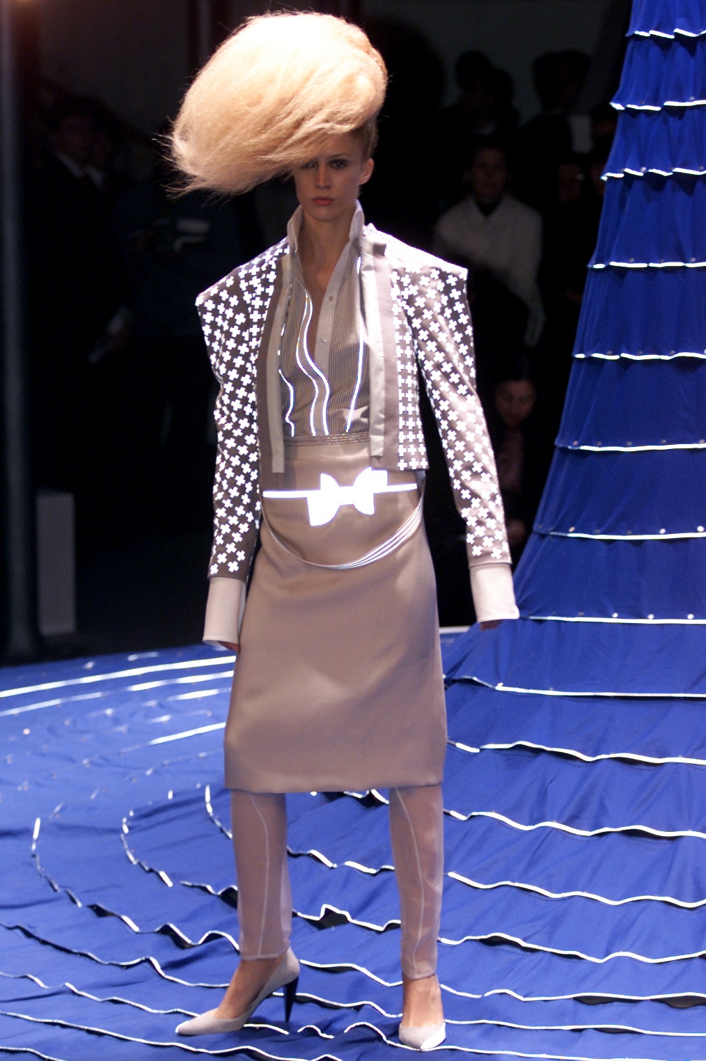 Féraud S/S 02 Couture Look 6