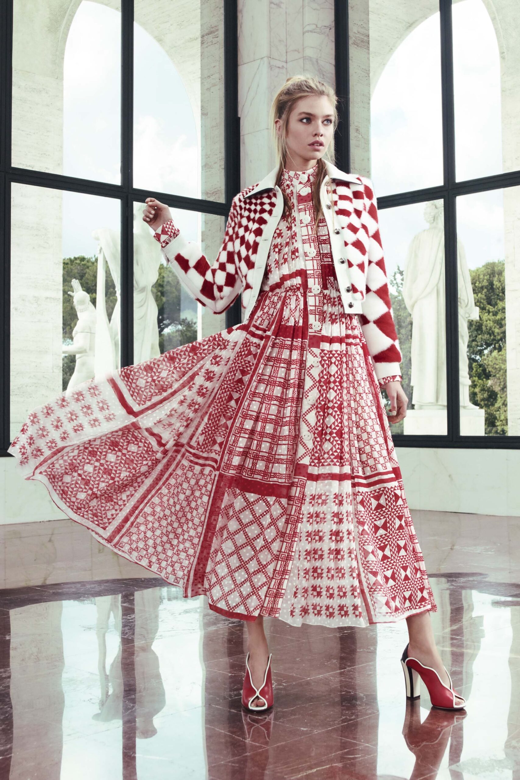 Fendi Resort 17 Look 1