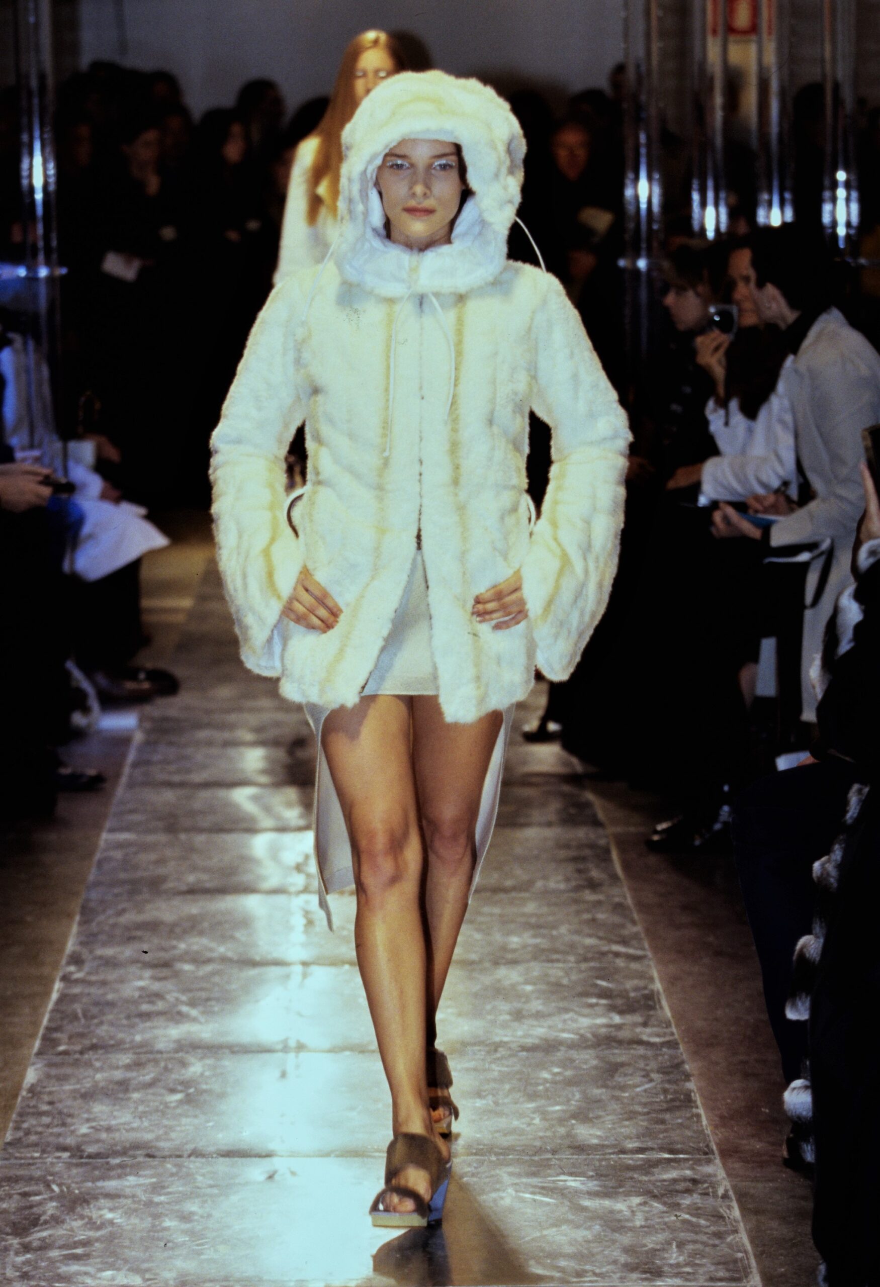 Fendi F/W 99 Look 9