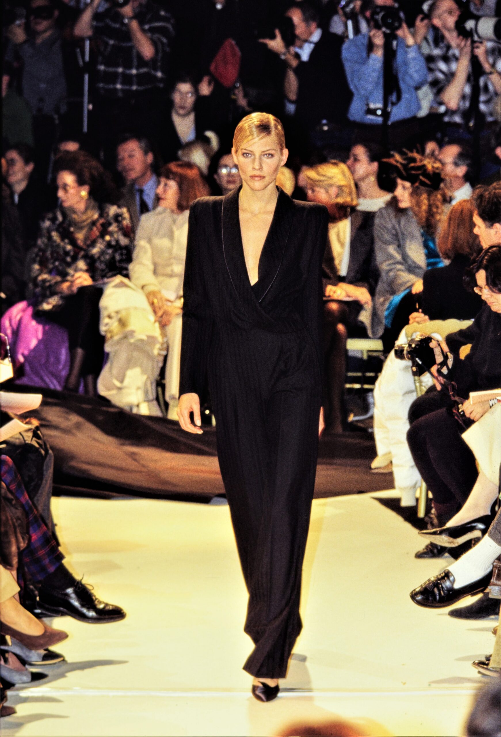 Givenchy S/S 96 Couture Look 10