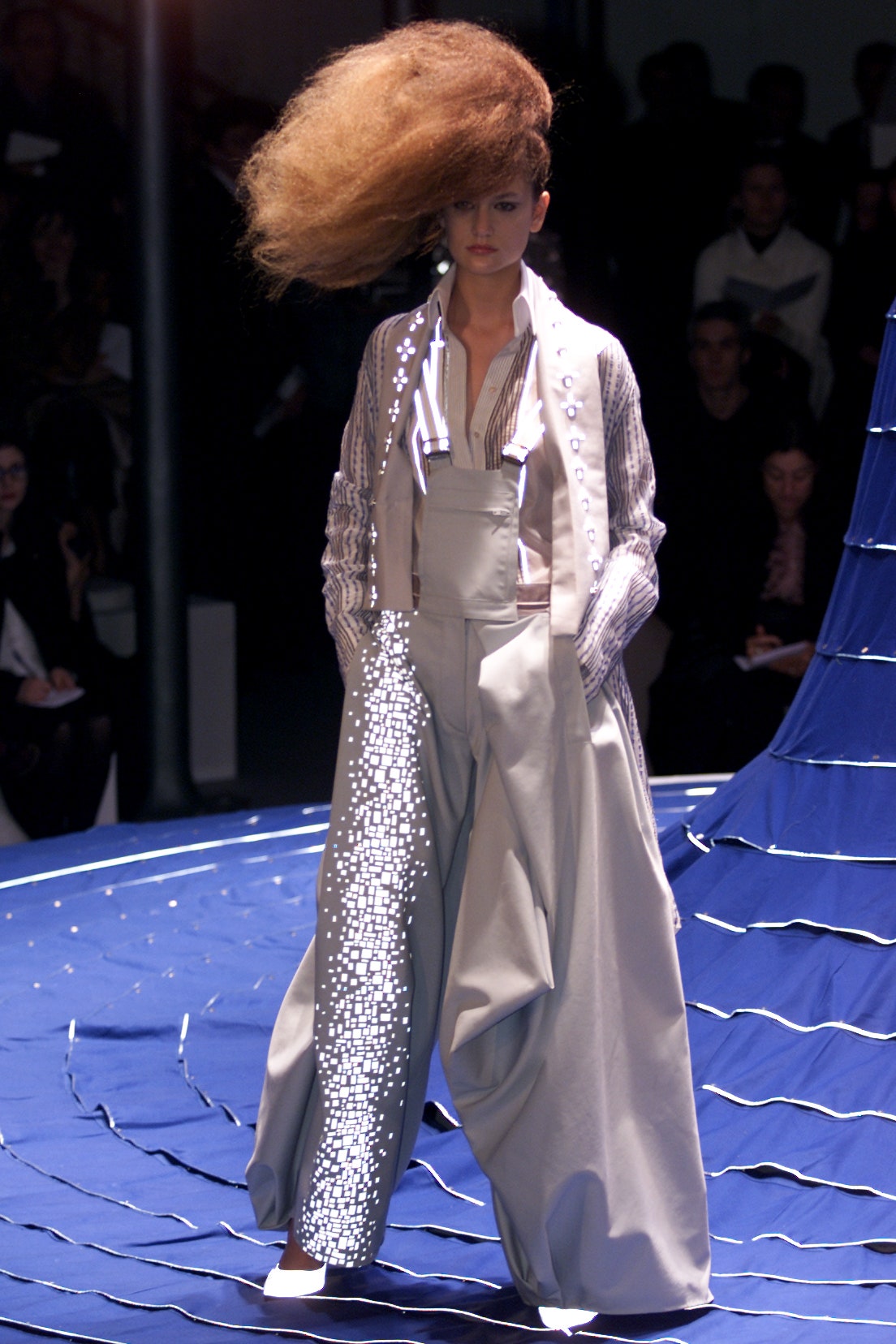 Féraud S/S 02 Couture Look 11