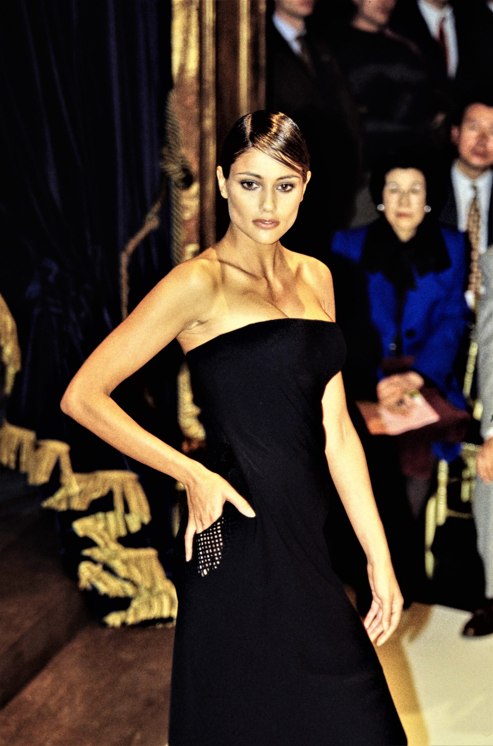 Givenchy S/S 96 Couture Look 25