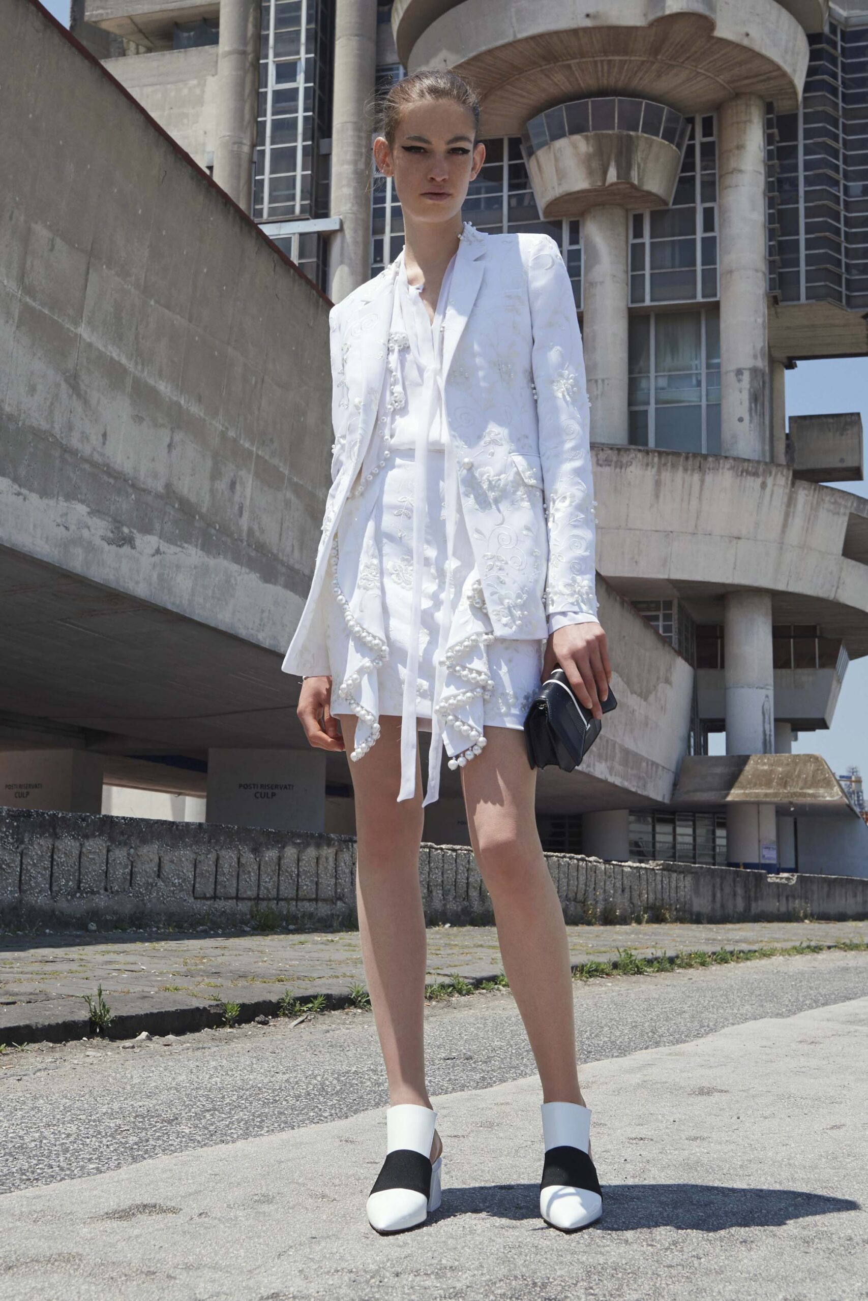 Givenchy Resort 17 Look 3
