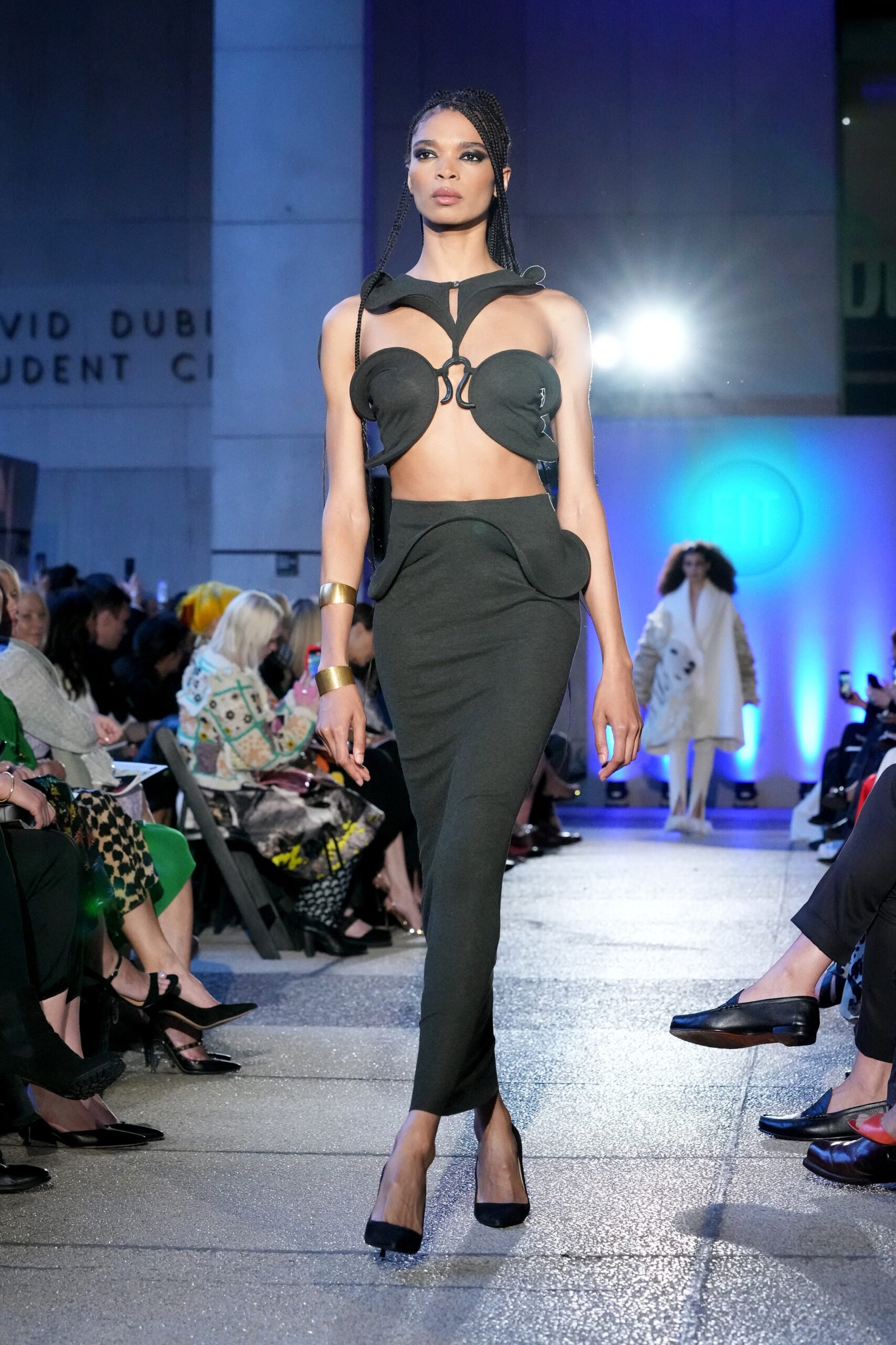 Fashion Institute of Technology F/W 23 Look 32