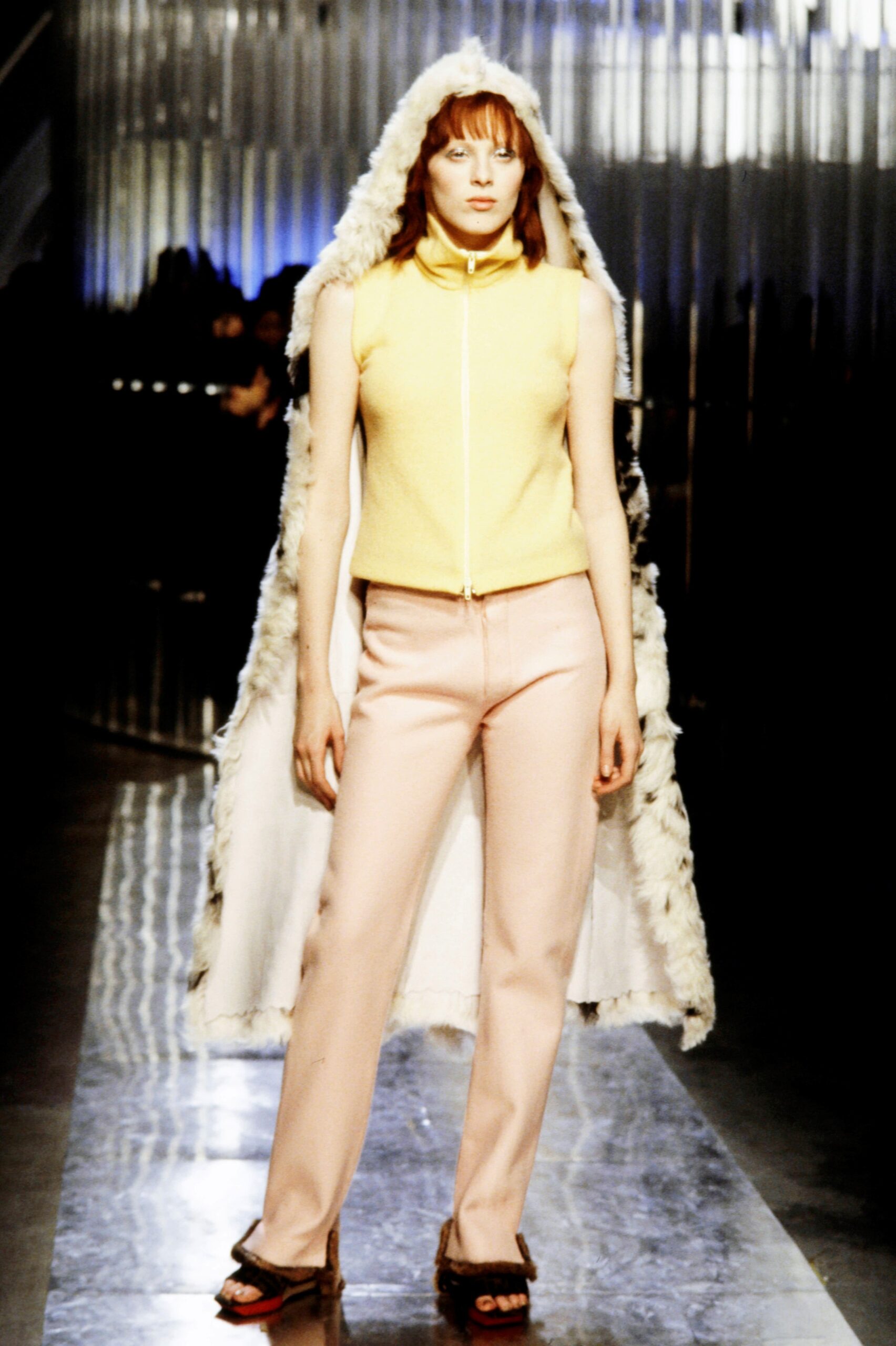 Fendi F/W 99 Look 44