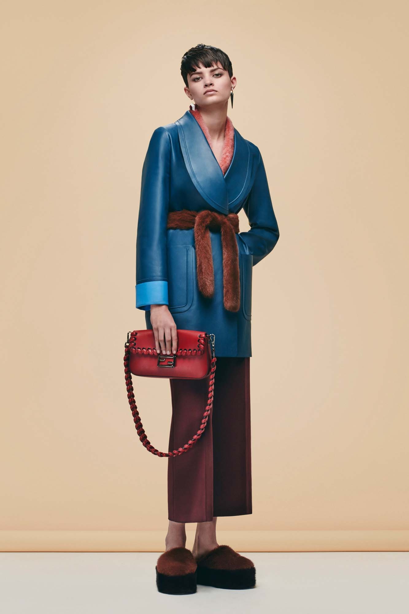 Fendi F/W 16 Look 5