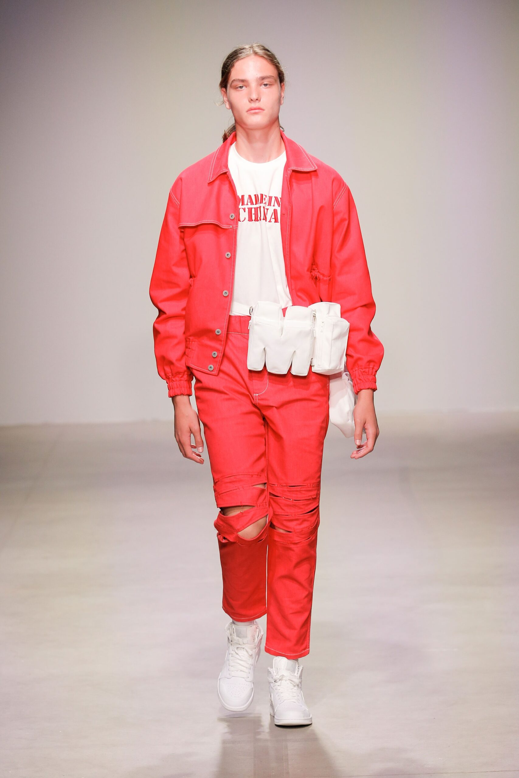 Feng Chen Wang S/S 18 Menswear Look 5
