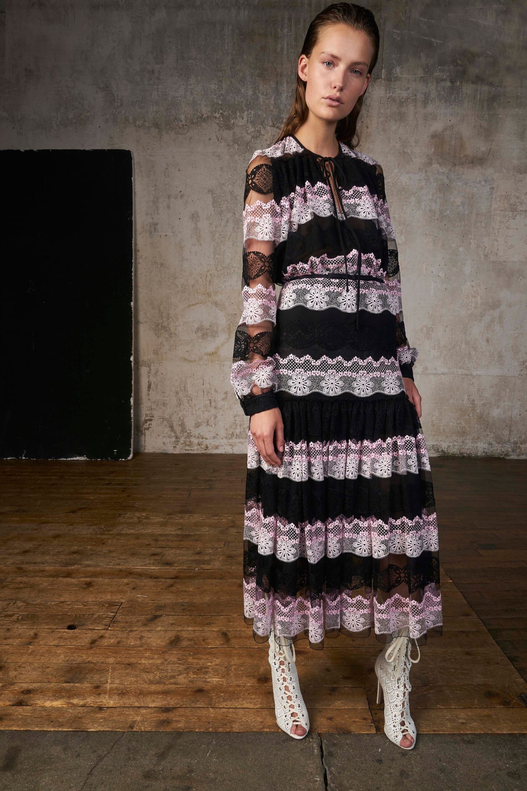 Giambattista Valli Resort 18 Look 5