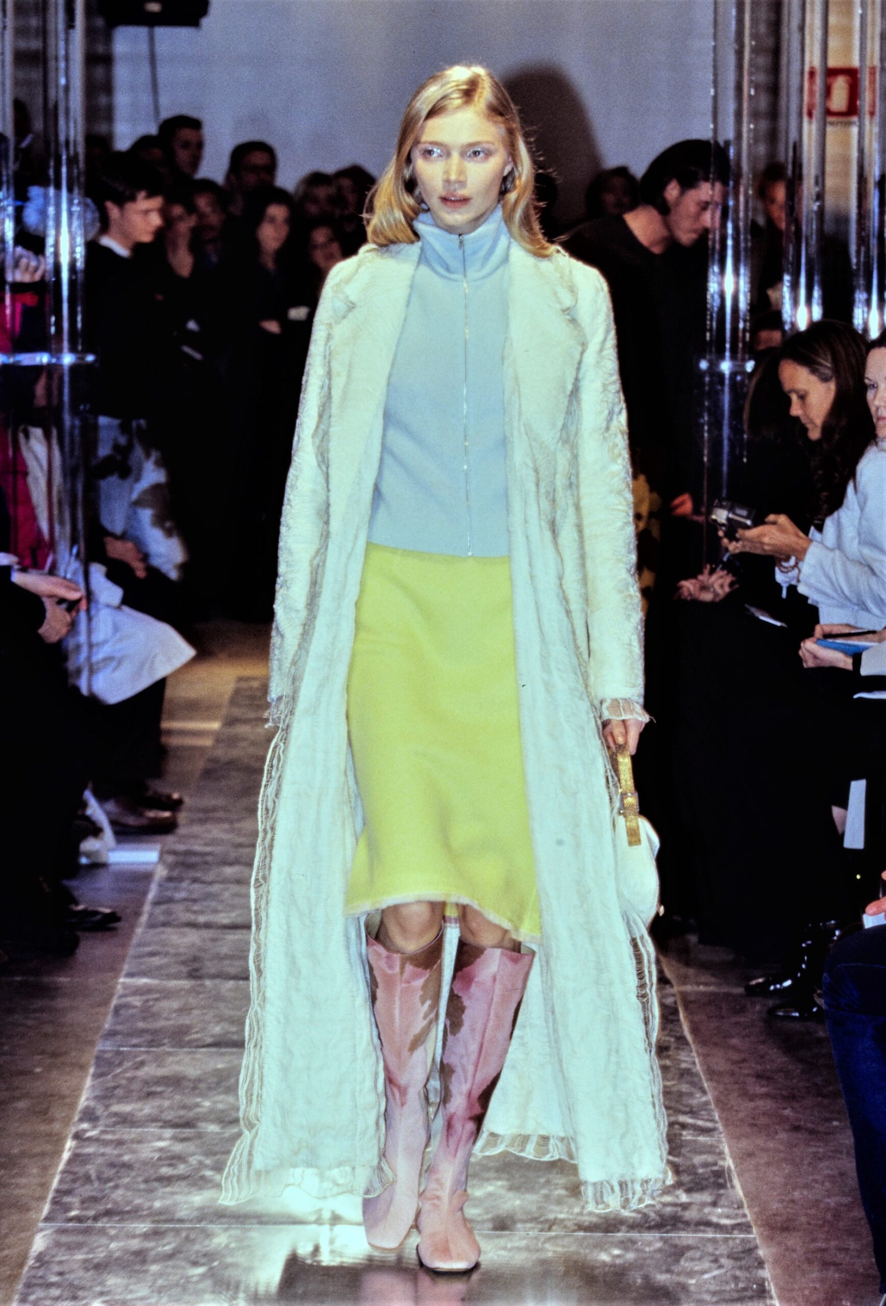 Fendi F/W 99 Look 49