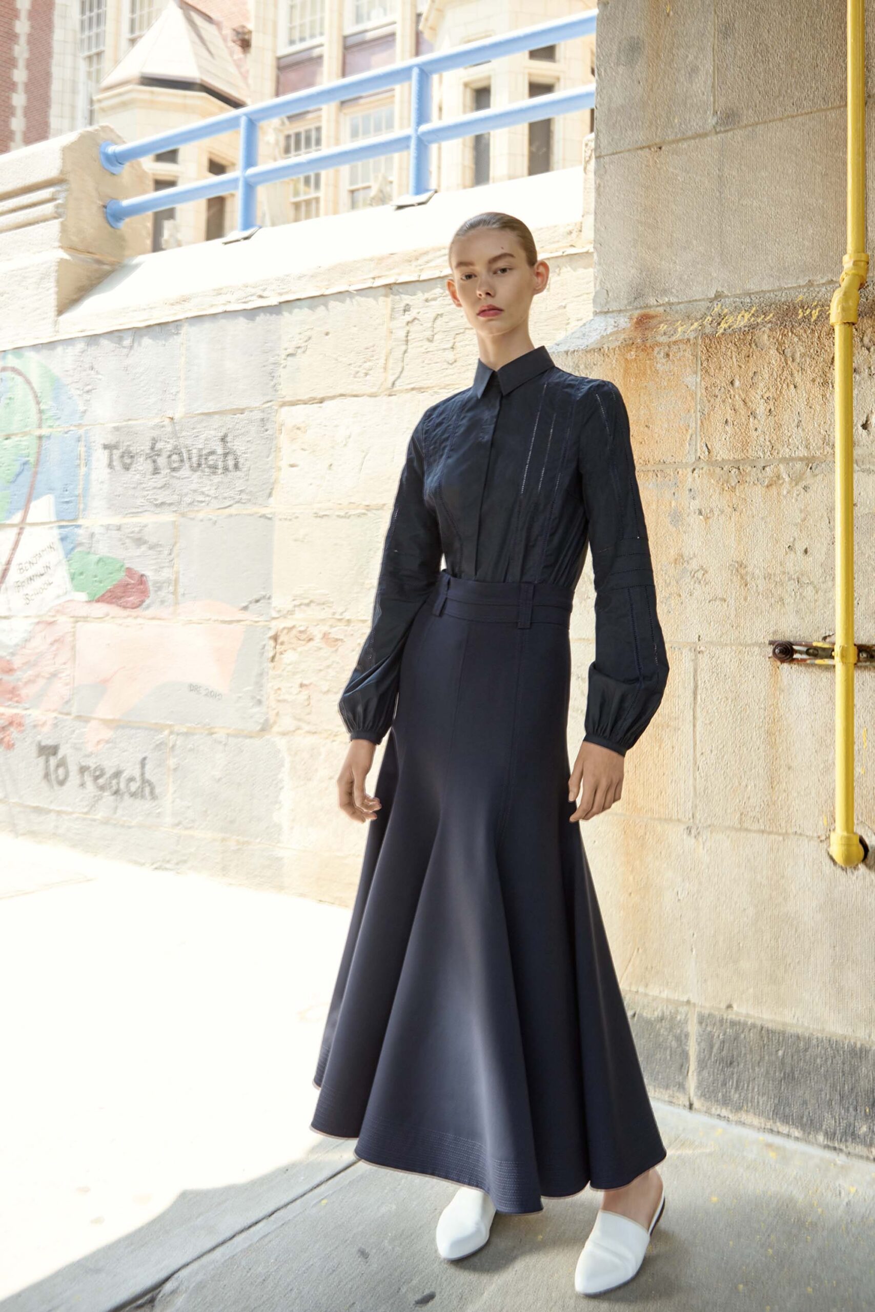 Gabriela Hearst Resort 17 Look 6