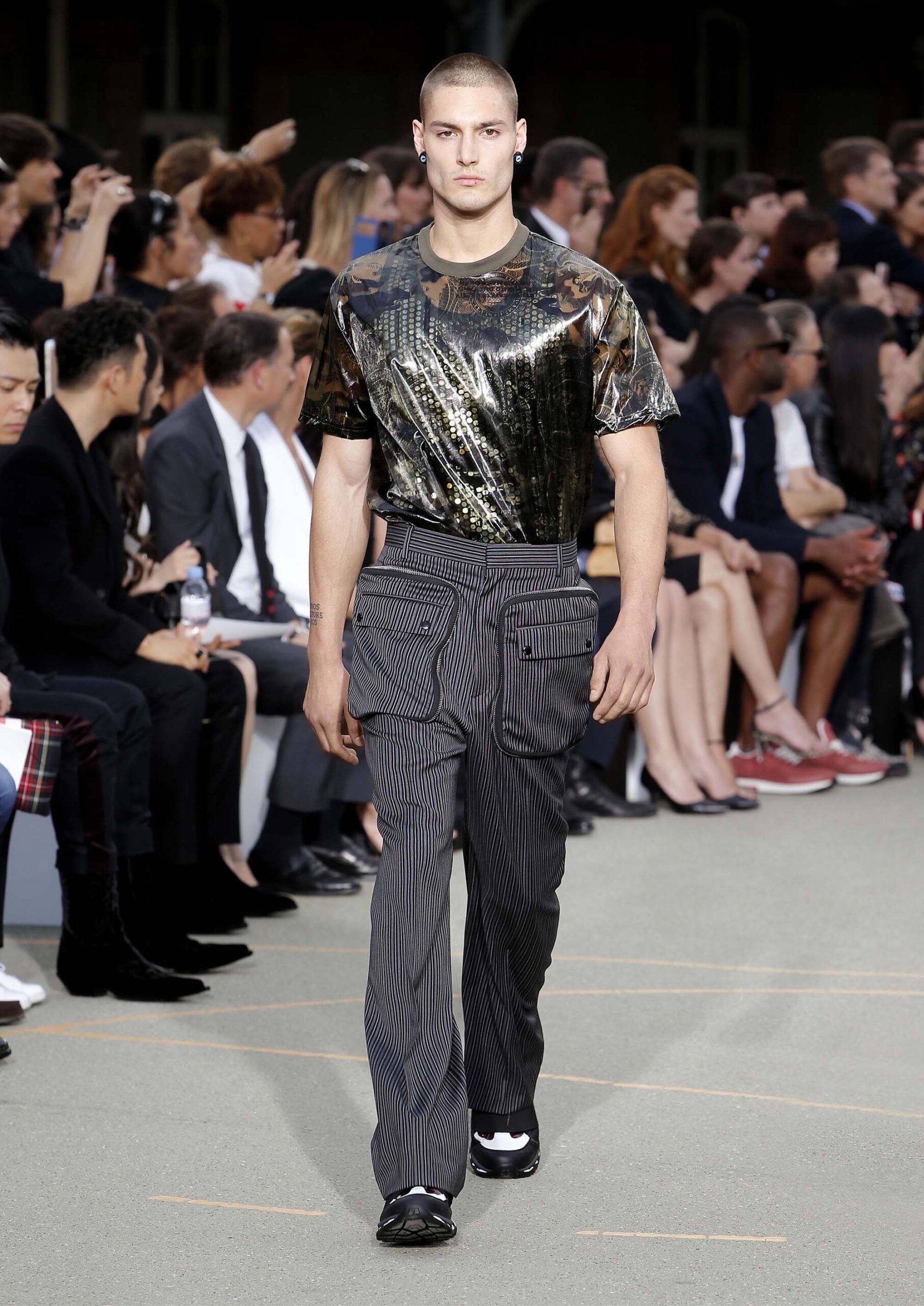 Givenchy S/S 17 Menswear Look 6