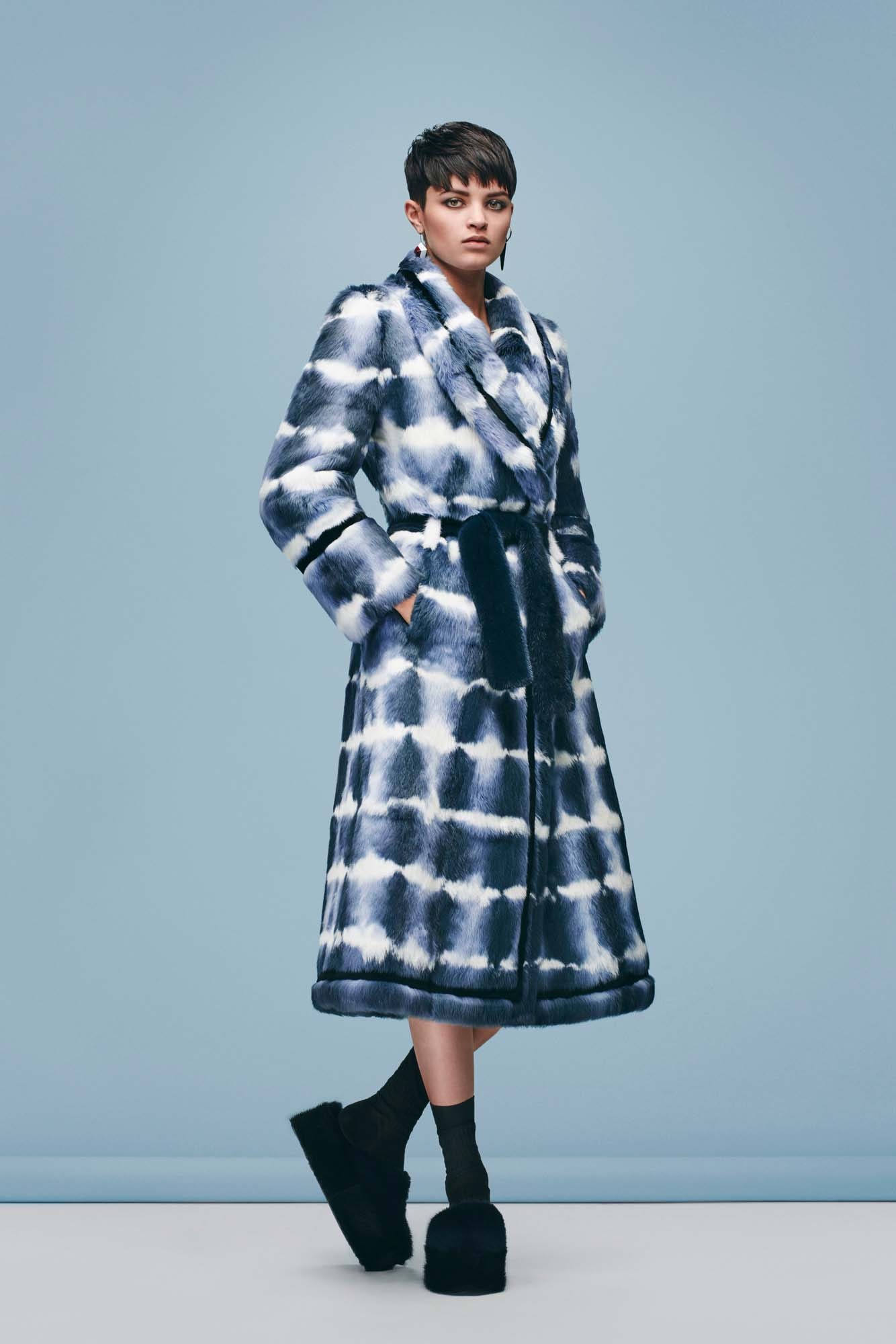 Fendi F/W 16 Look 7
