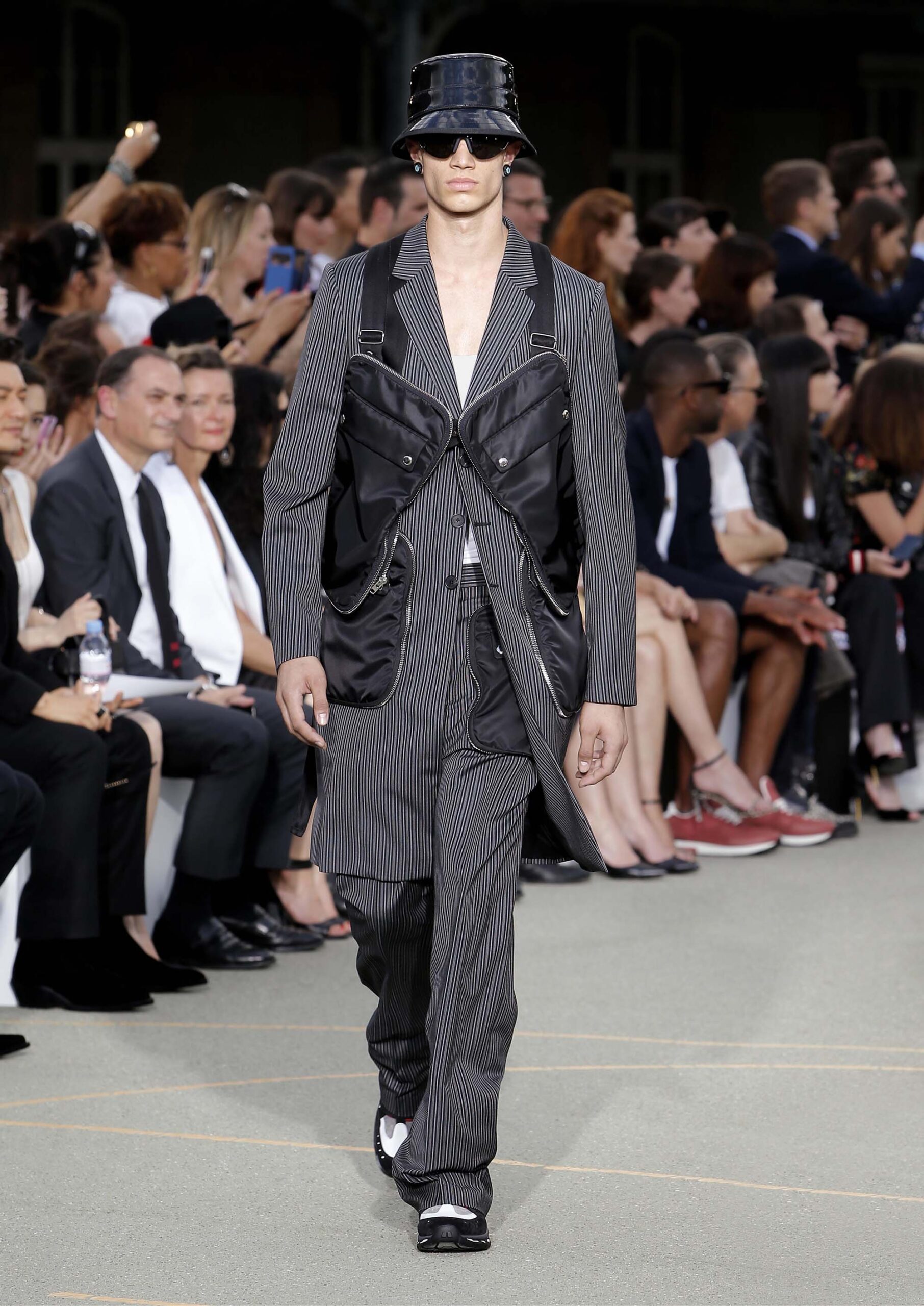Givenchy S/S 17 Menswear Look 7