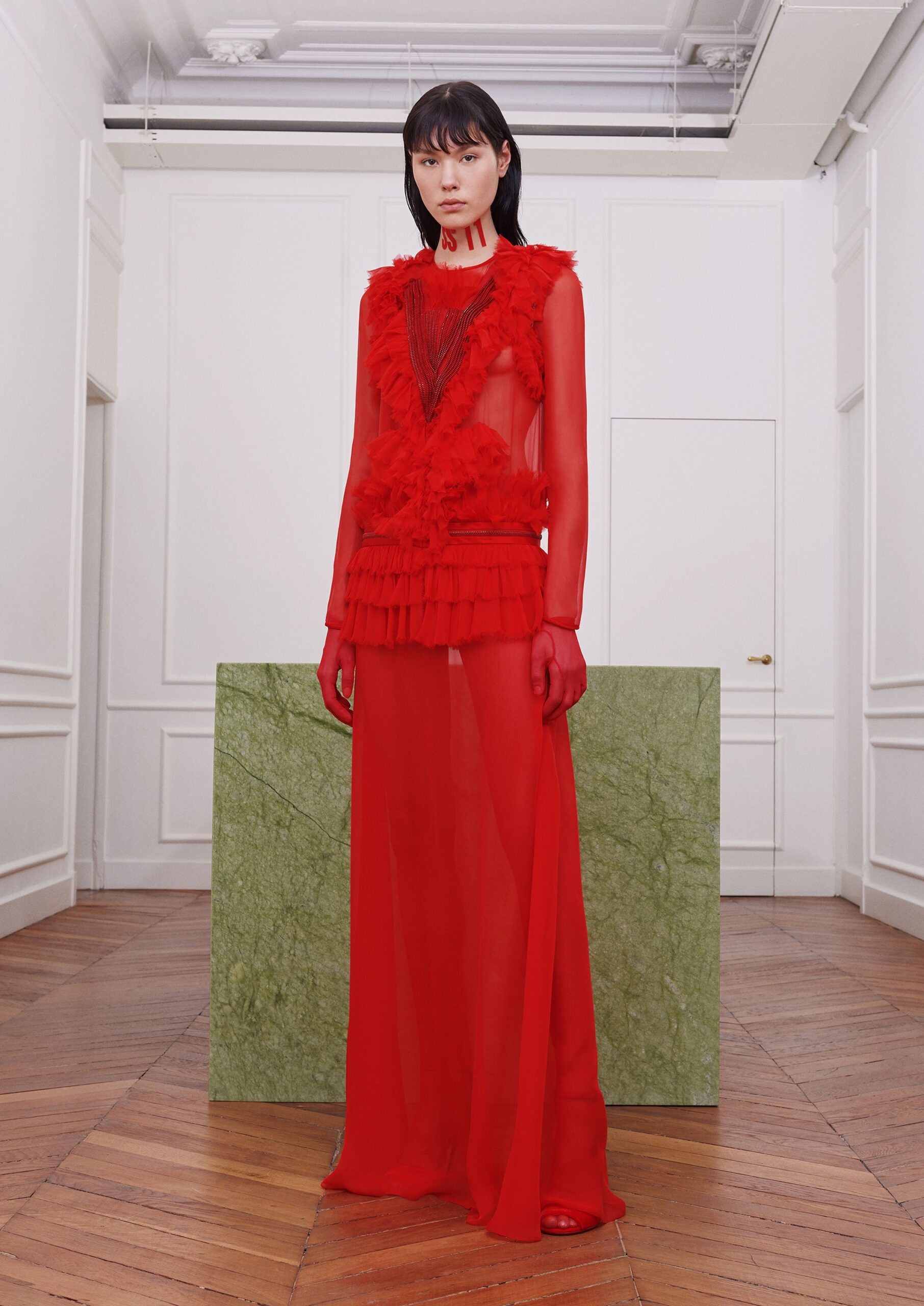 Givenchy F/W 17 Look 7