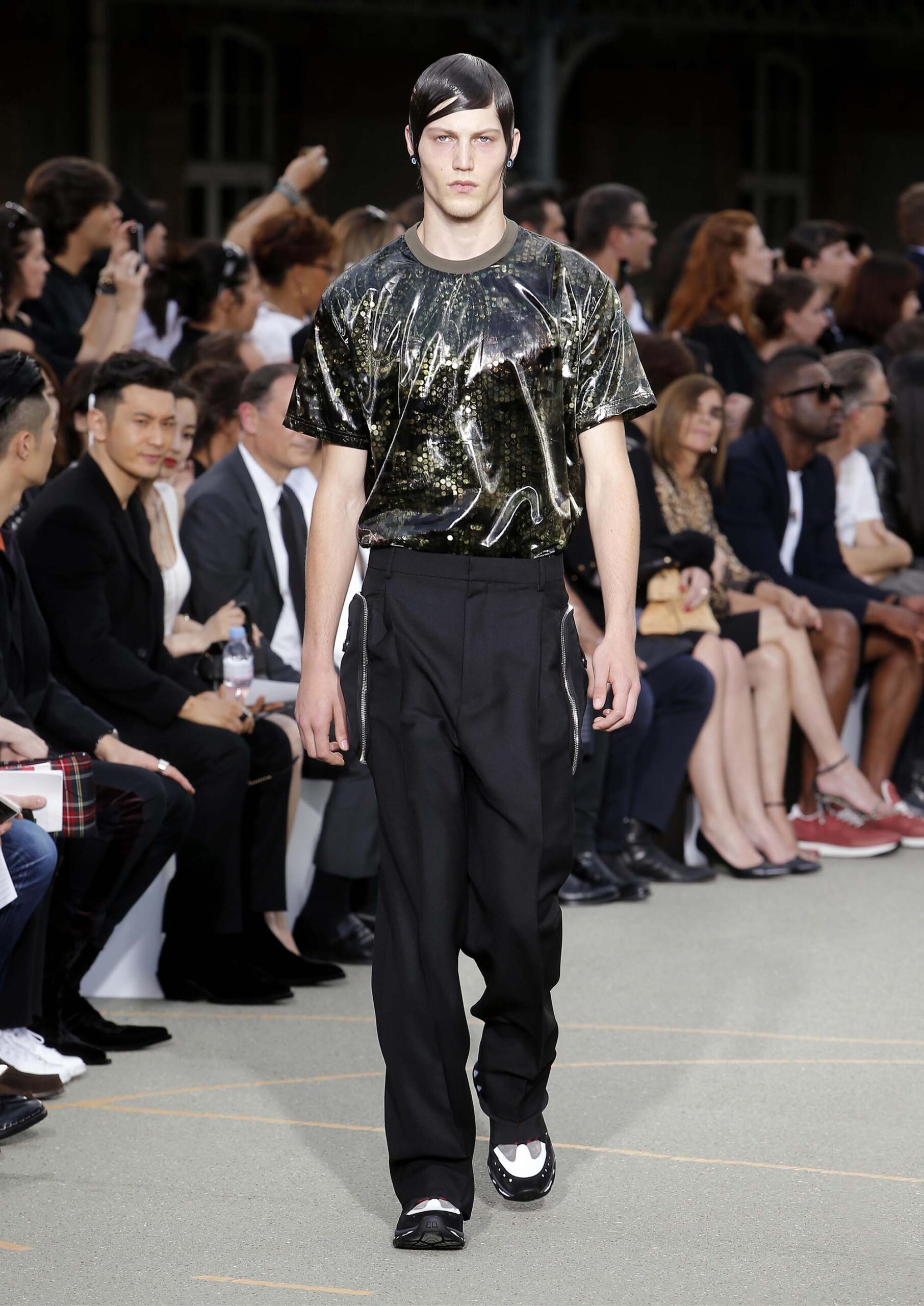 Givenchy S/S 17 Menswear Look 8