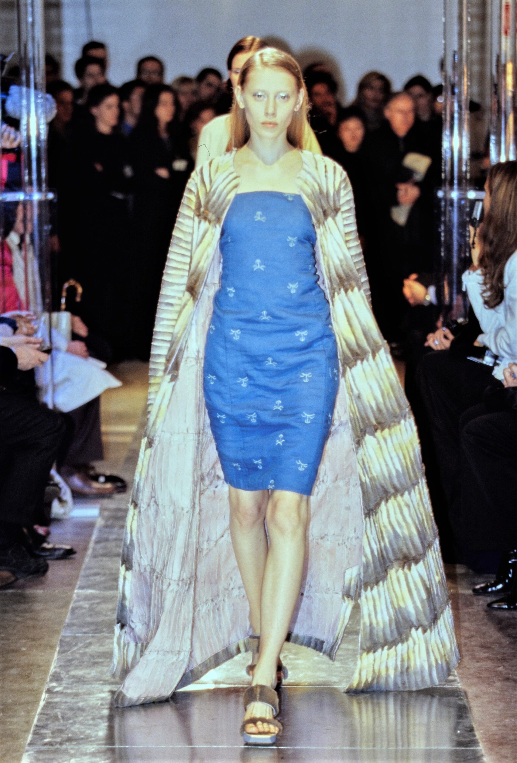 Fendi F/W 99 Look 80