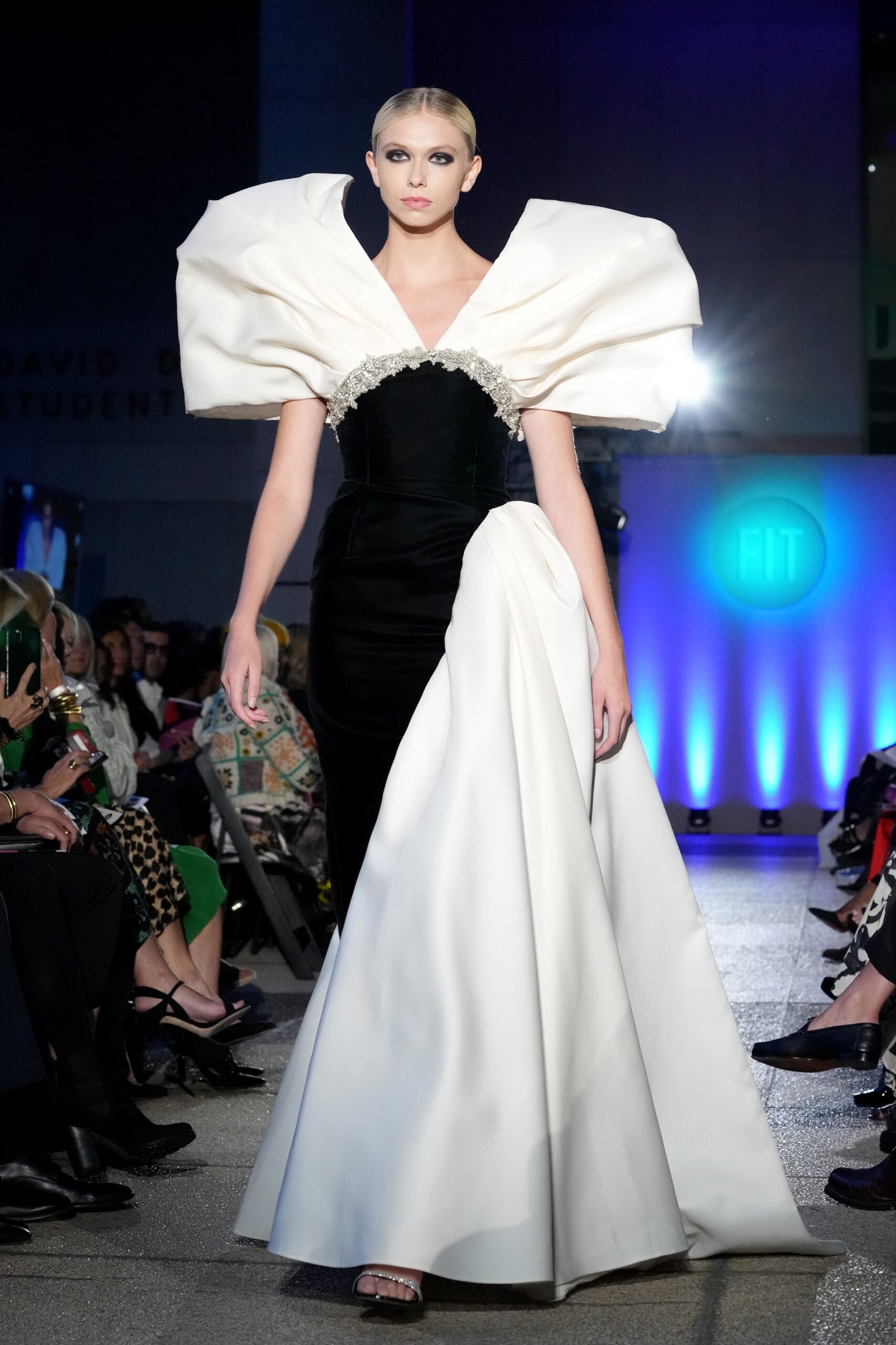 Fashion Institute of Technology F/W 23 Look 86