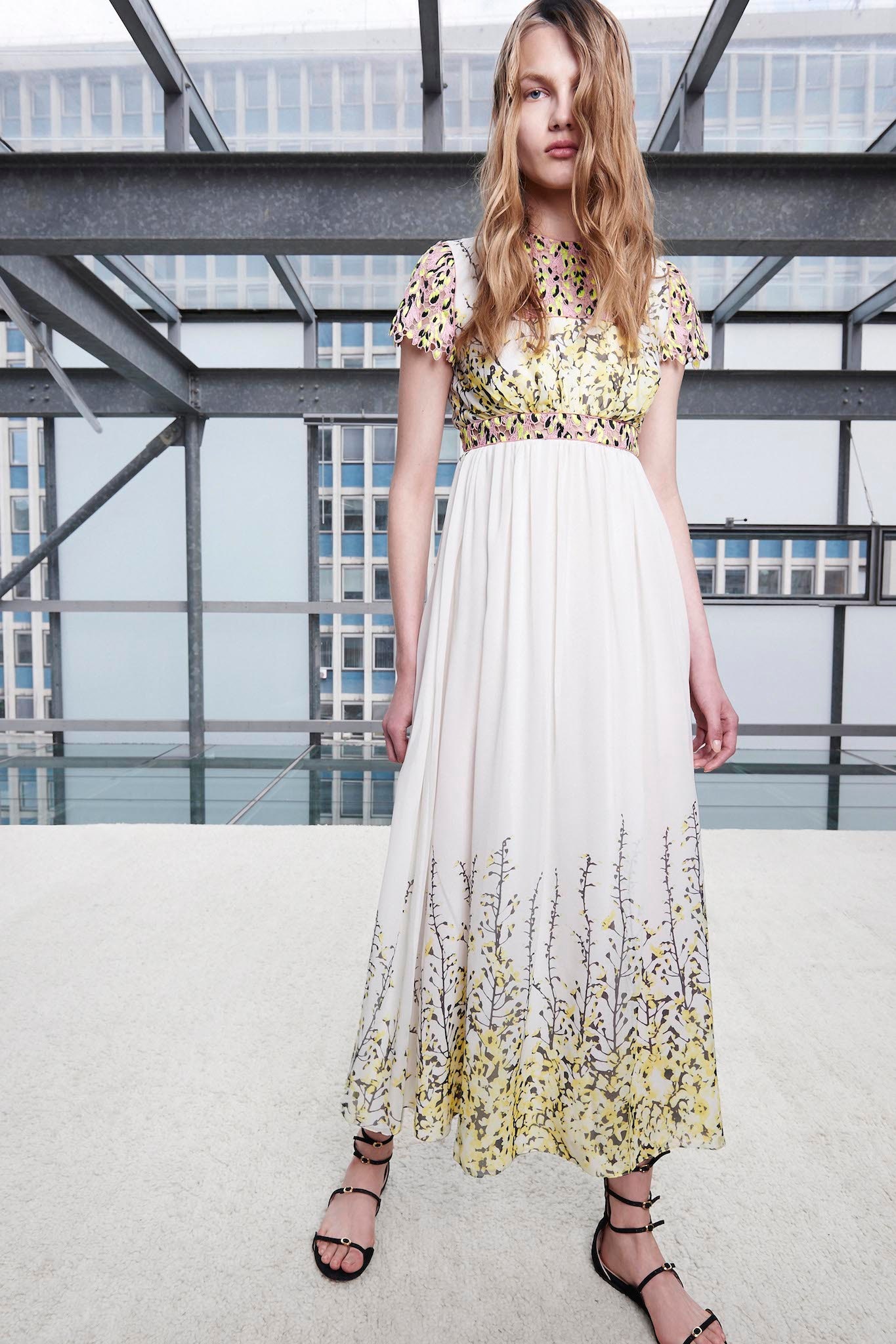 Giambattista Valli Resort 16 Look 9