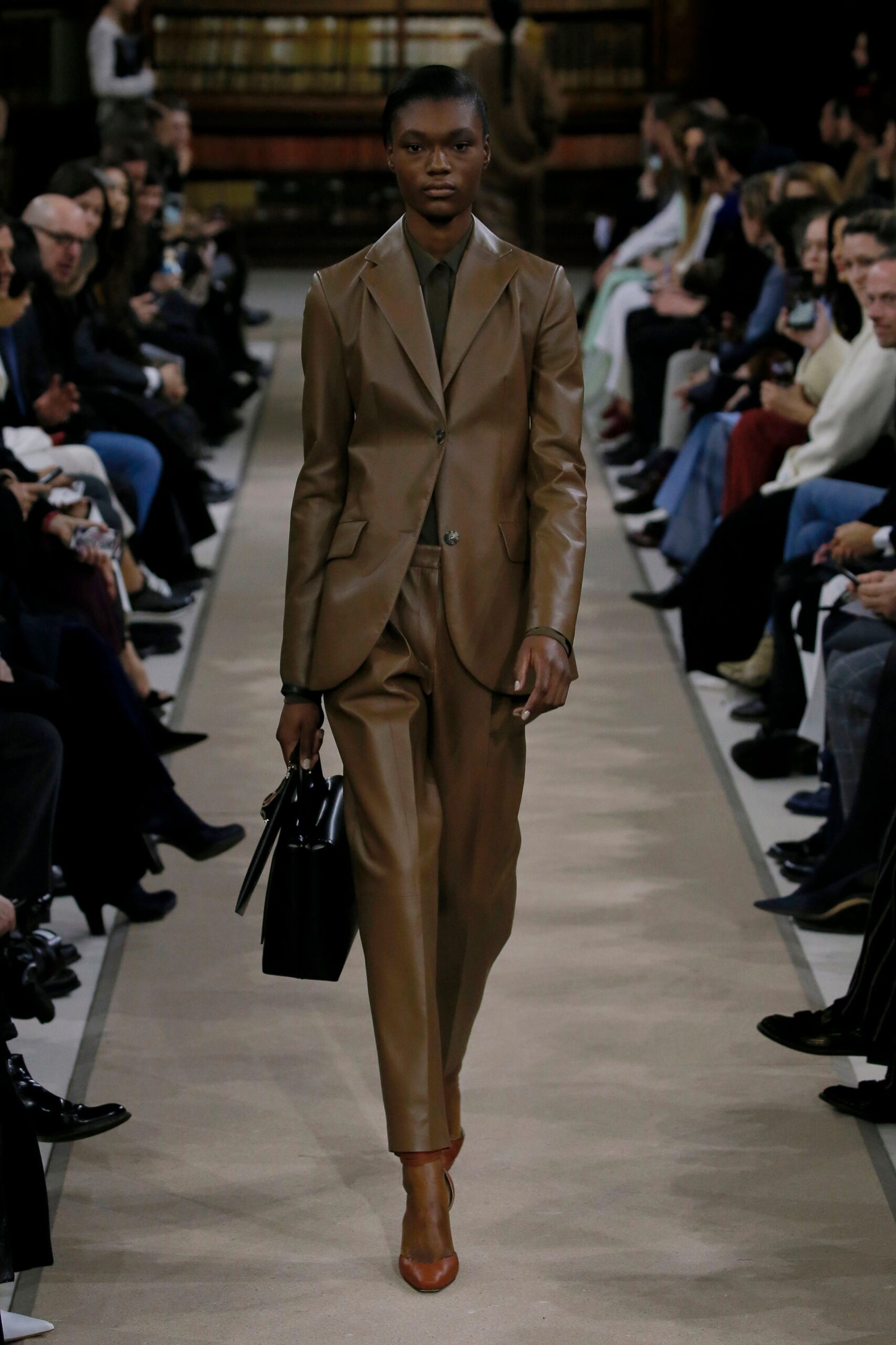 Giada F/W 18 Look 9