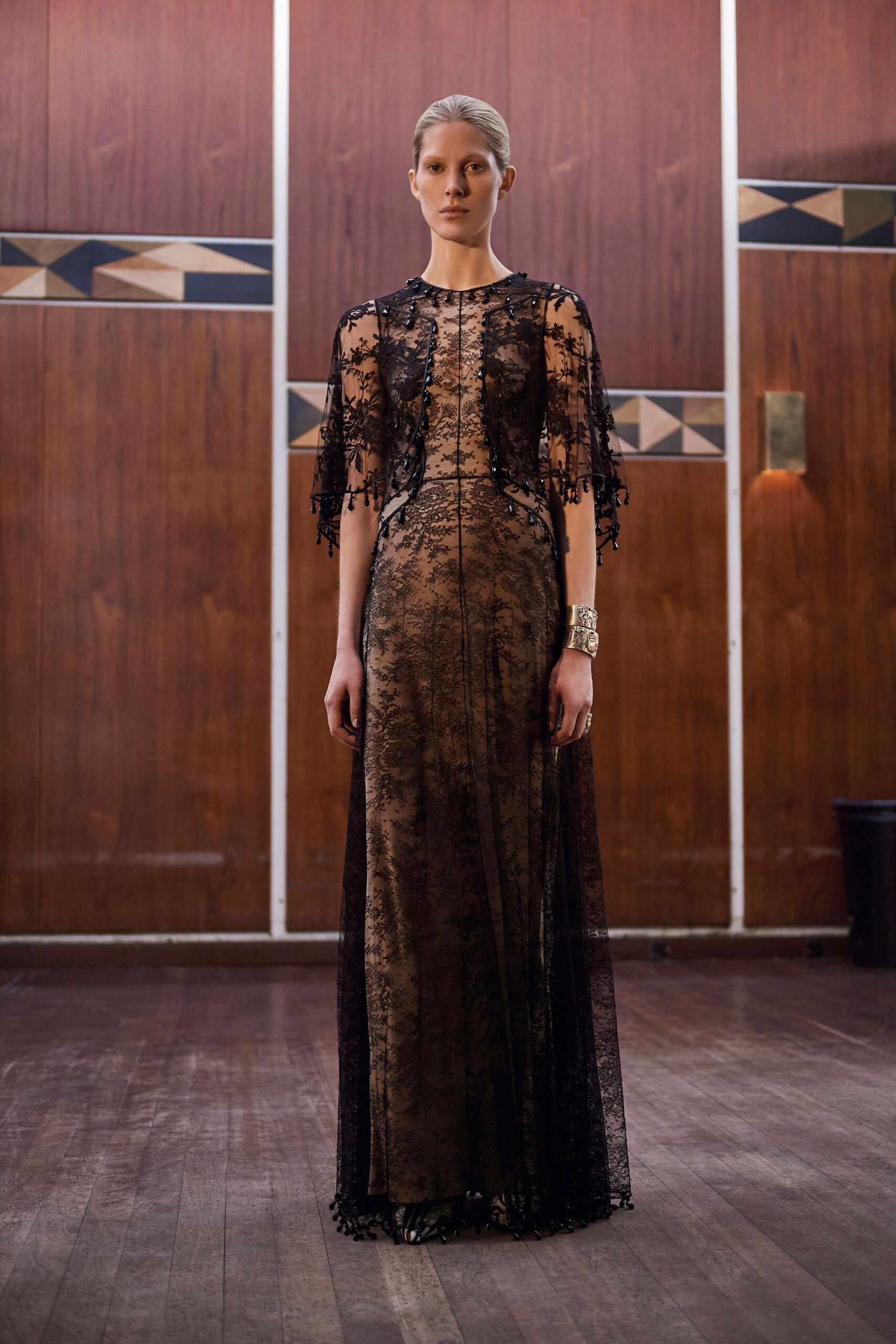 Givenchy F/W 17 Look 10