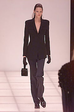 Giorgio Armani F/W 00 Look 10
