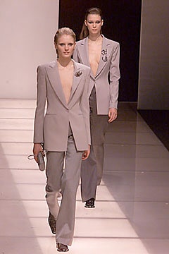 Giorgio Armani F/W 00 Look 28