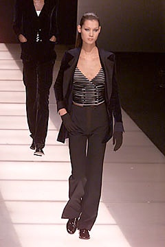 Giorgio Armani F/W 00 Look 44