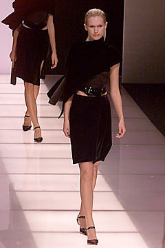 Giorgio Armani F/W 00 Look 48