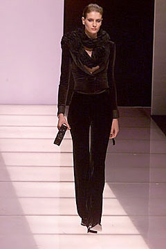 Giorgio Armani F/W 00 Look 55