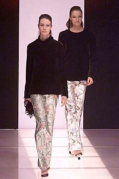 Giorgio Armani F/W 00 Look 58