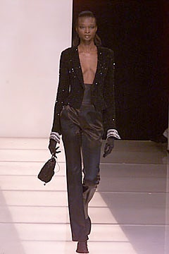 Giorgio Armani F/W 00 Look 67