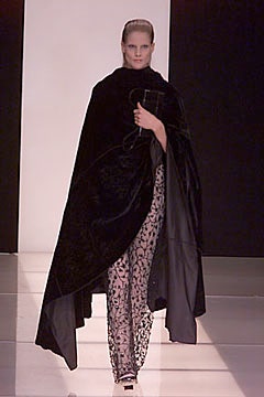 Giorgio Armani F/W 00 Look 69
