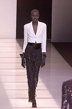 Giorgio Armani F/W 00 Look 72