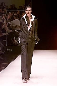 Gianfranco Ferré F/W 00 Look 21