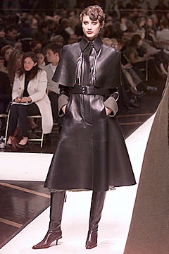 Gianfranco Ferré F/W 00 Look 25