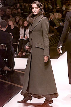 Gianfranco Ferré F/W 00 Look 27