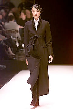 Gianfranco Ferré F/W 00 Look 29