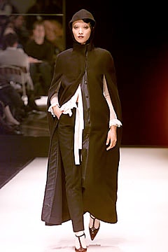 Gianfranco Ferré F/W 00 Look 31